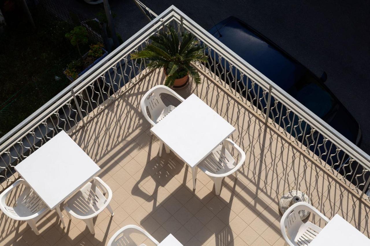 Hotel Zenith Rimini Eksteriør billede