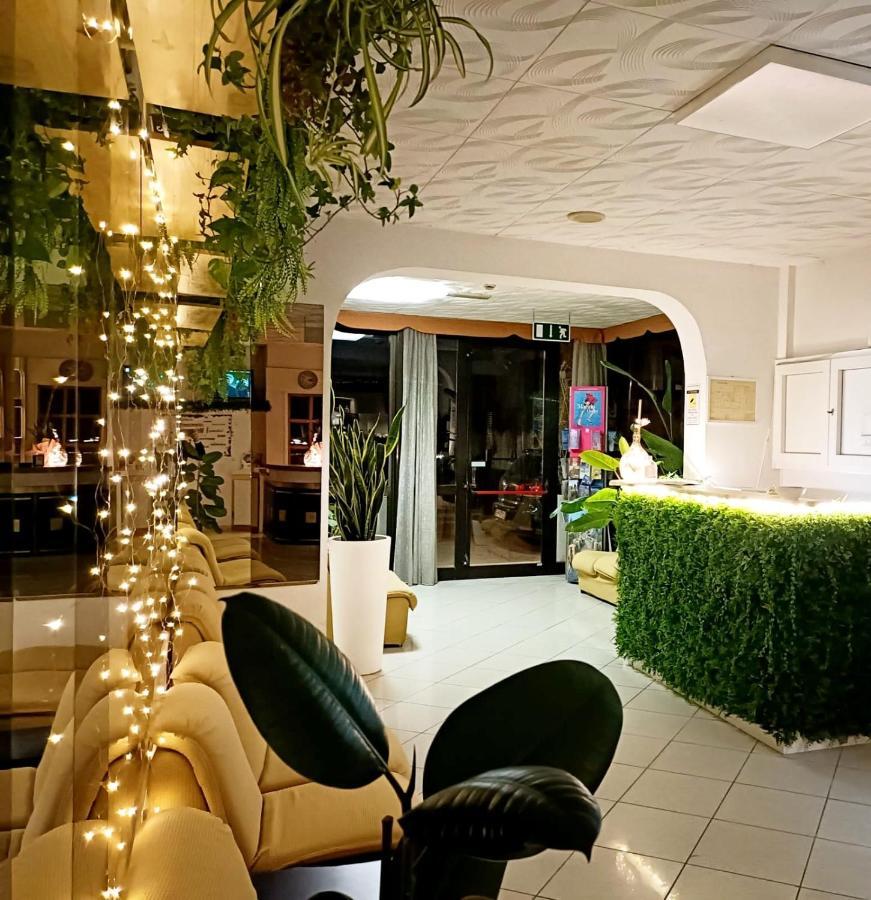 Hotel Zenith Rimini Eksteriør billede